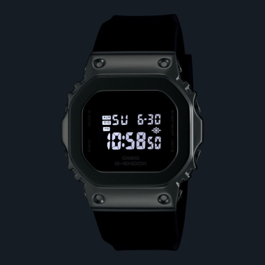 Casio GM-S5600U-1DR Saat