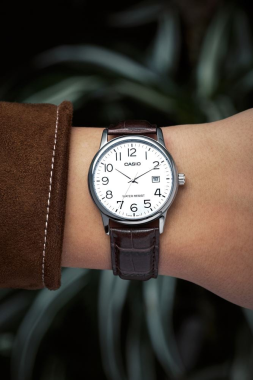 Casio MTP-V002L-7B2UDF Saat
