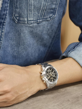 Seiko SBTR015 Saat