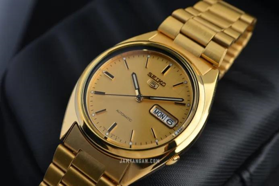 Seiko SNXL72K Saat